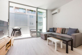 Urban Oasis Custom Made for Cosmopolitan Living, Sydney